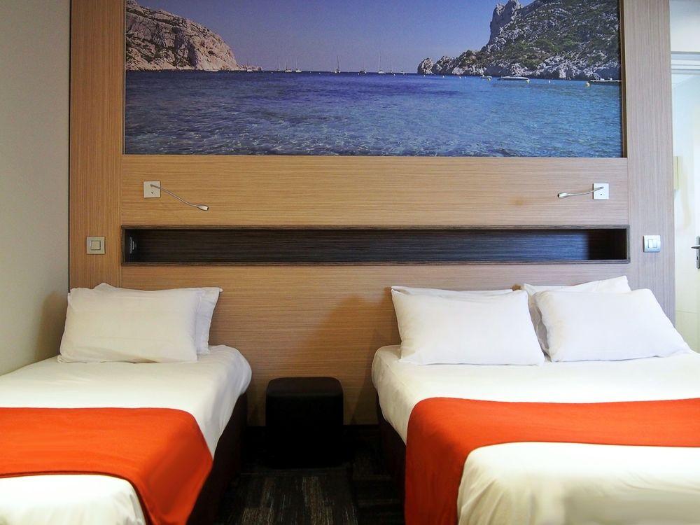 Greet Hotel Marseille Provence Aeroport Vitrolles  Exterior photo