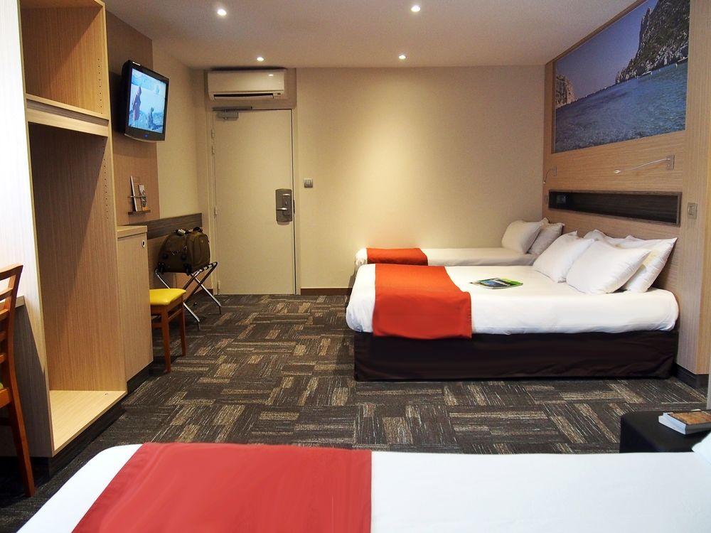Greet Hotel Marseille Provence Aeroport Vitrolles  Exterior photo