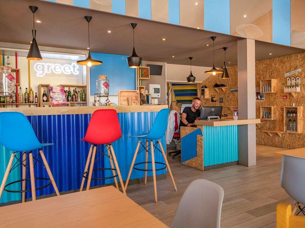 Greet Hotel Marseille Provence Aeroport Vitrolles  Restaurant photo